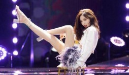 网红假唱爆料事件视频播放,视频揭露惊人真相，网友热议不断